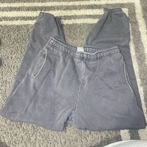 ARITZIA TNA cozy af mega sweatpants